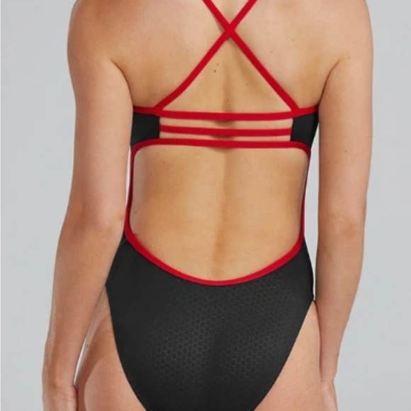 NWT! TYR Women's Black One Piece with Red Trim - Picture 3 of 7